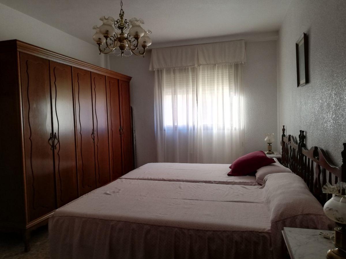 For sale of flat in Almería