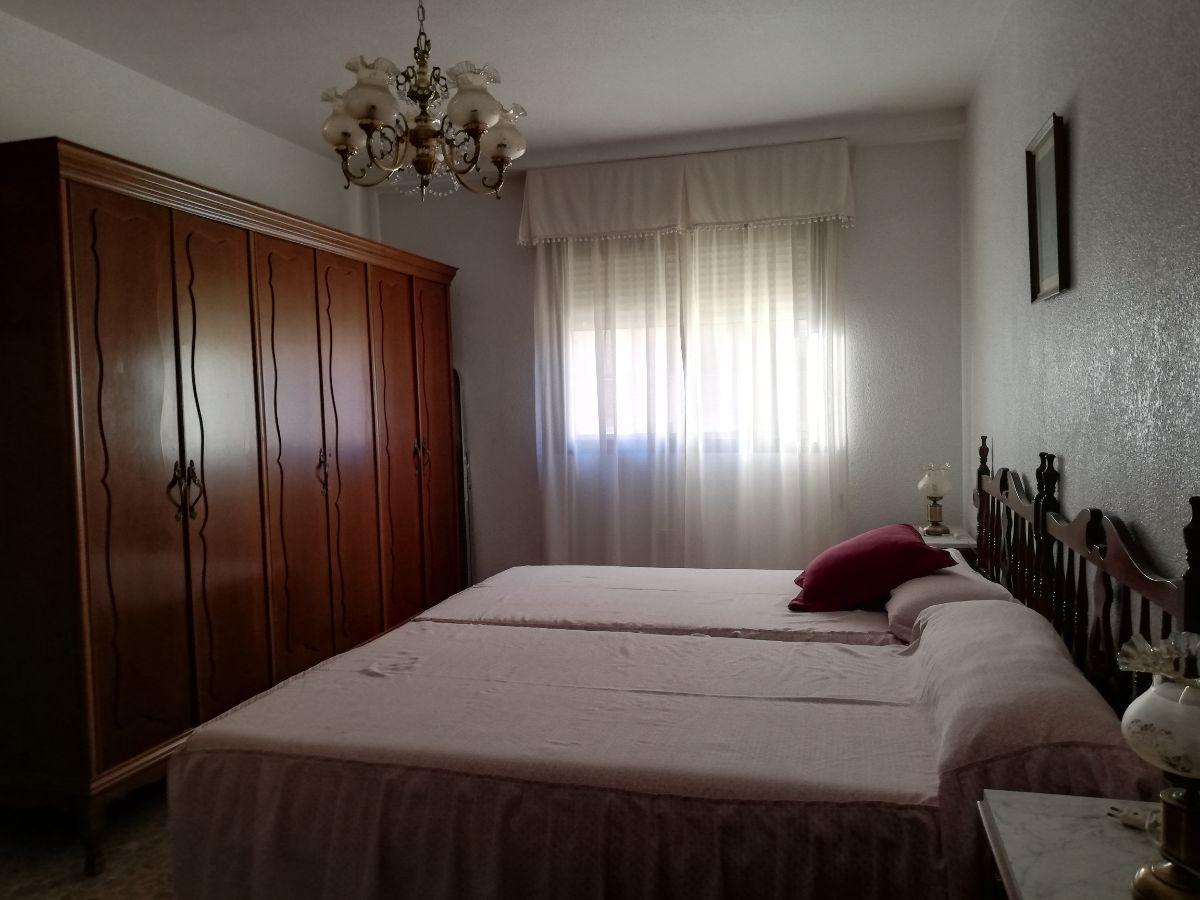 For sale of flat in Almería