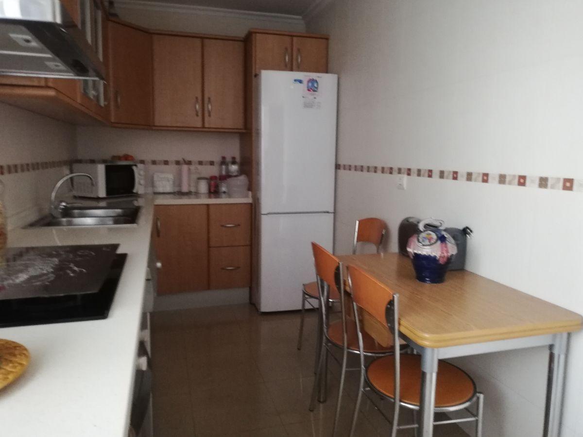 For sale of flat in Almería