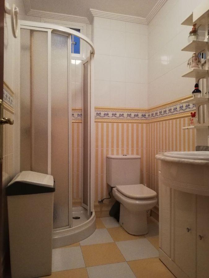 For sale of flat in Almería