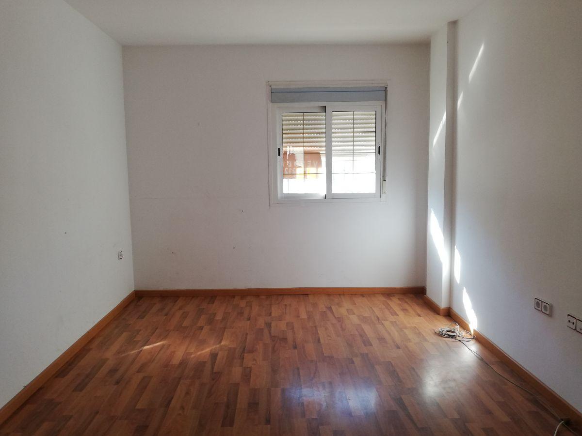 Venta de piso en Lucainena de las Torres