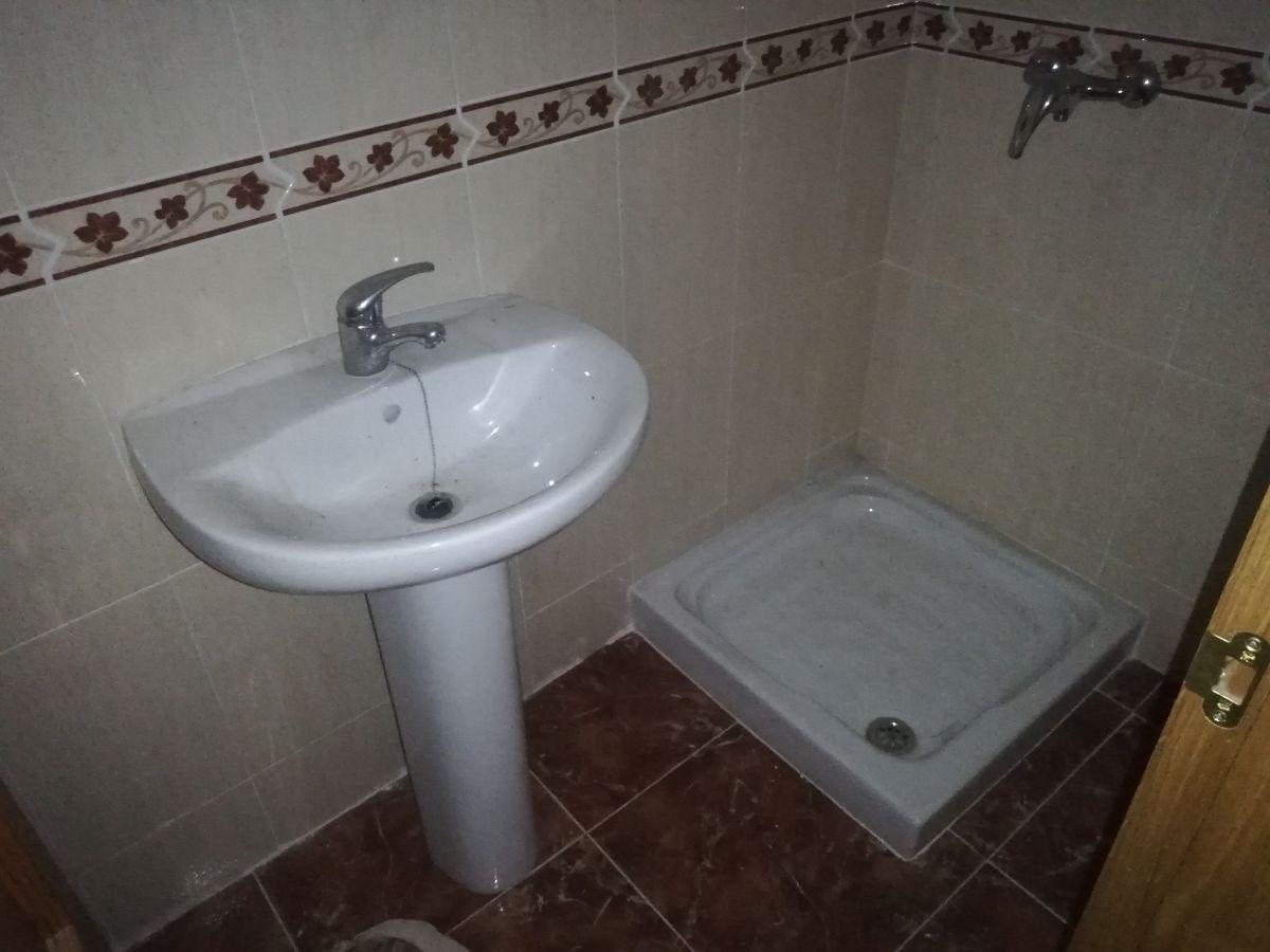 For sale of flat in Almería