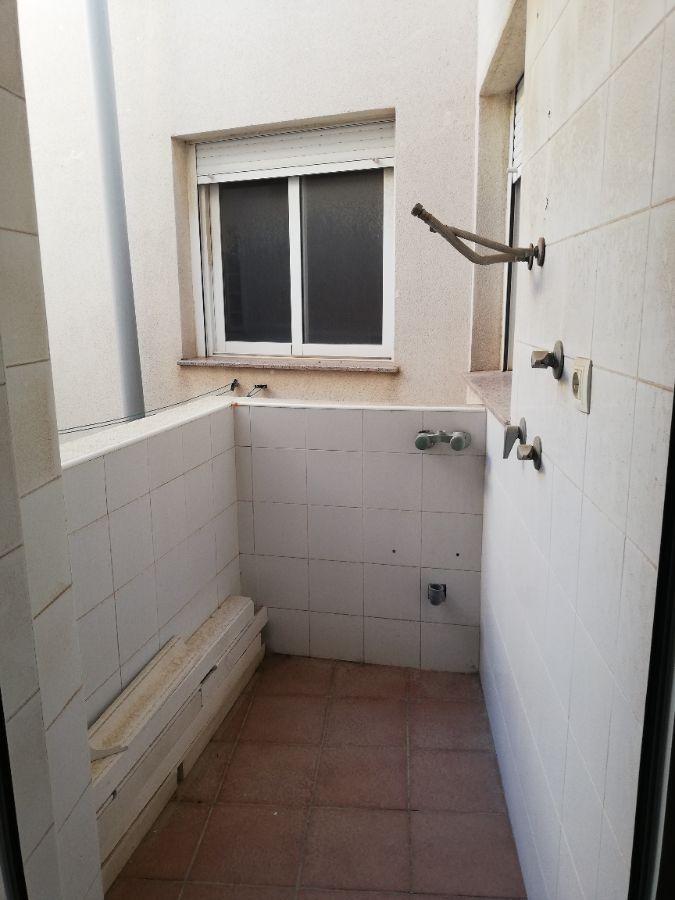 For sale of flat in Almería