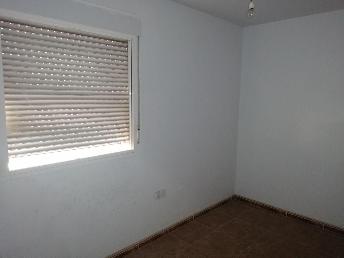 For sale of flat in Almería