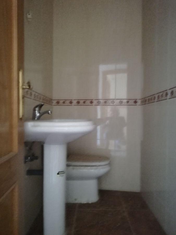 For sale of flat in Almería