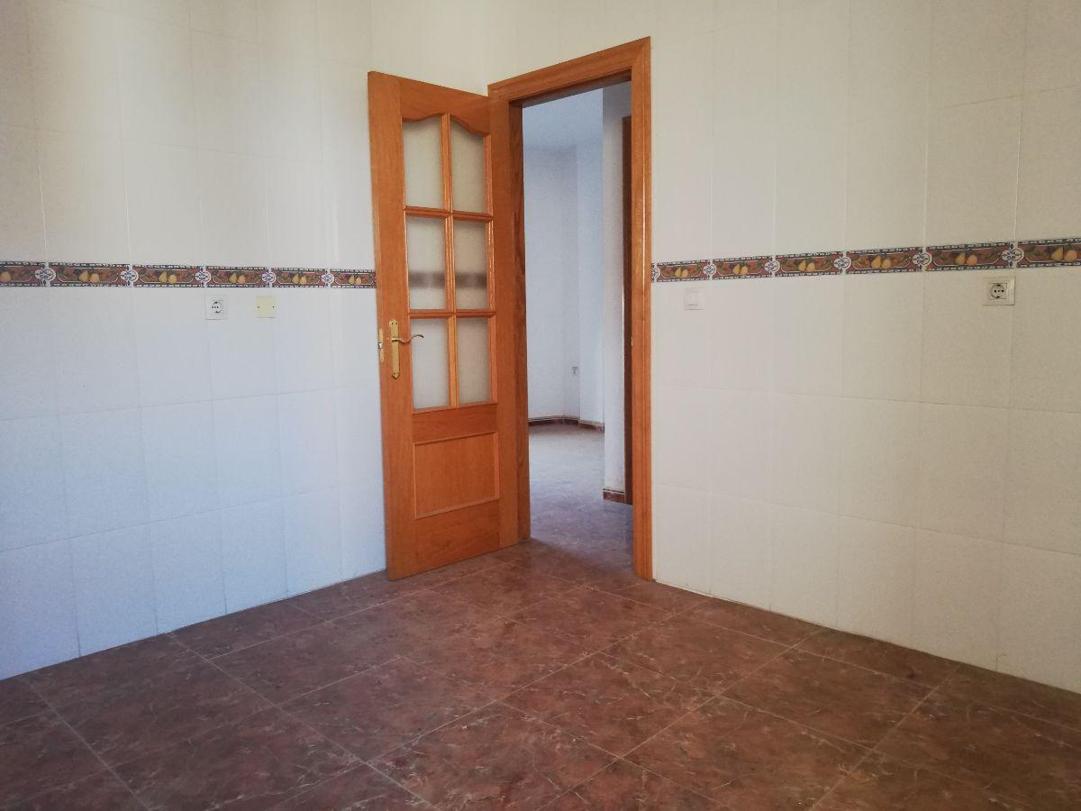 For sale of flat in Almería