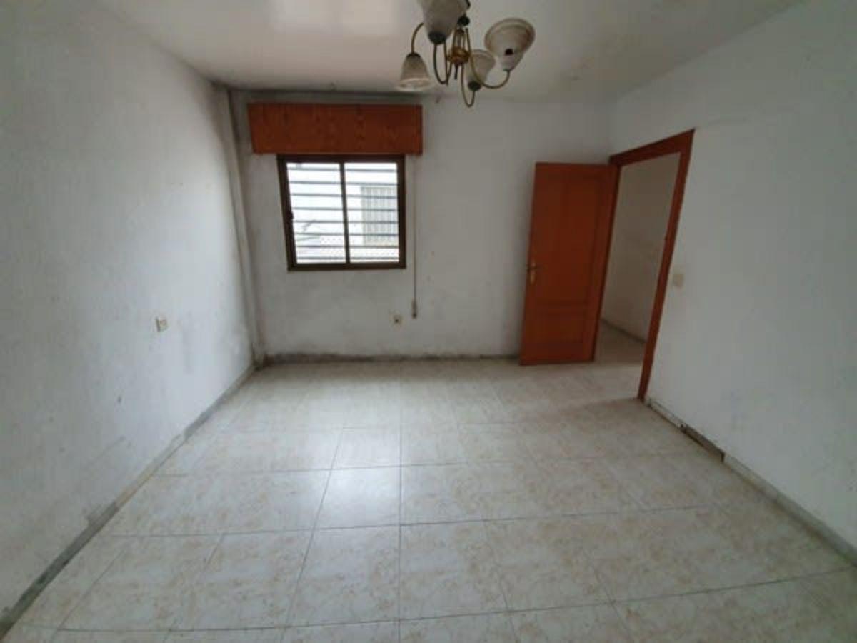 For sale of flat in Níjar