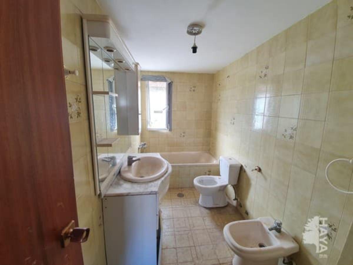 For sale of flat in Almería