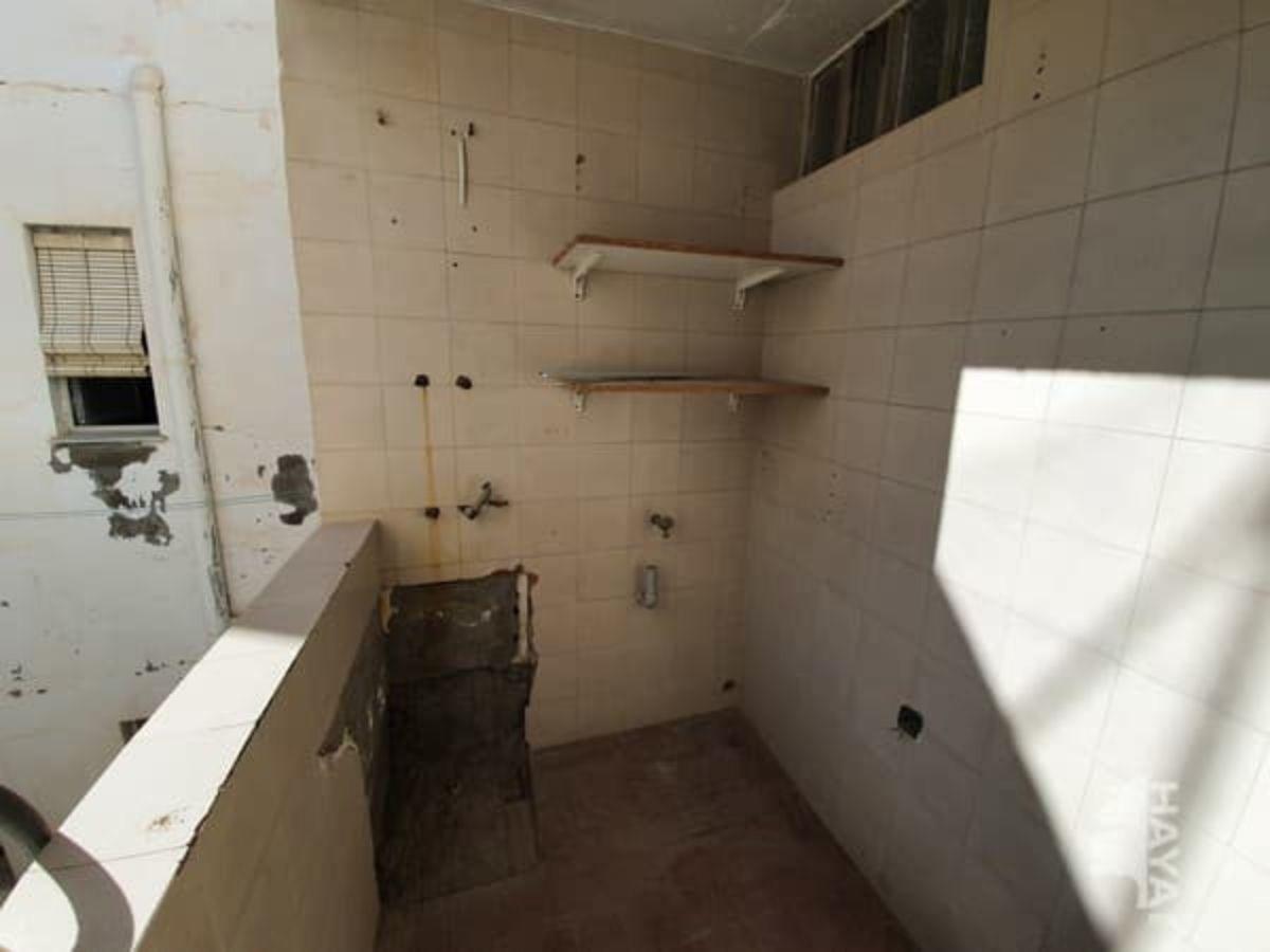 For sale of flat in Almería