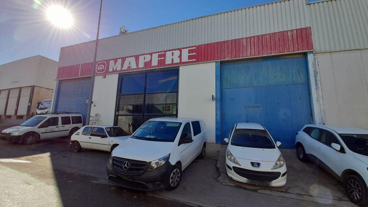 For sale of industrial plant/warehouse in Viator