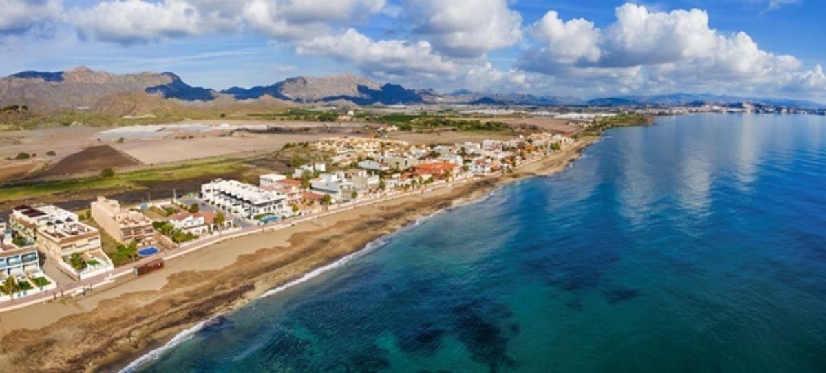 For sale of new build in Almería