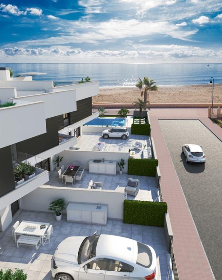 For sale of new build in Almería