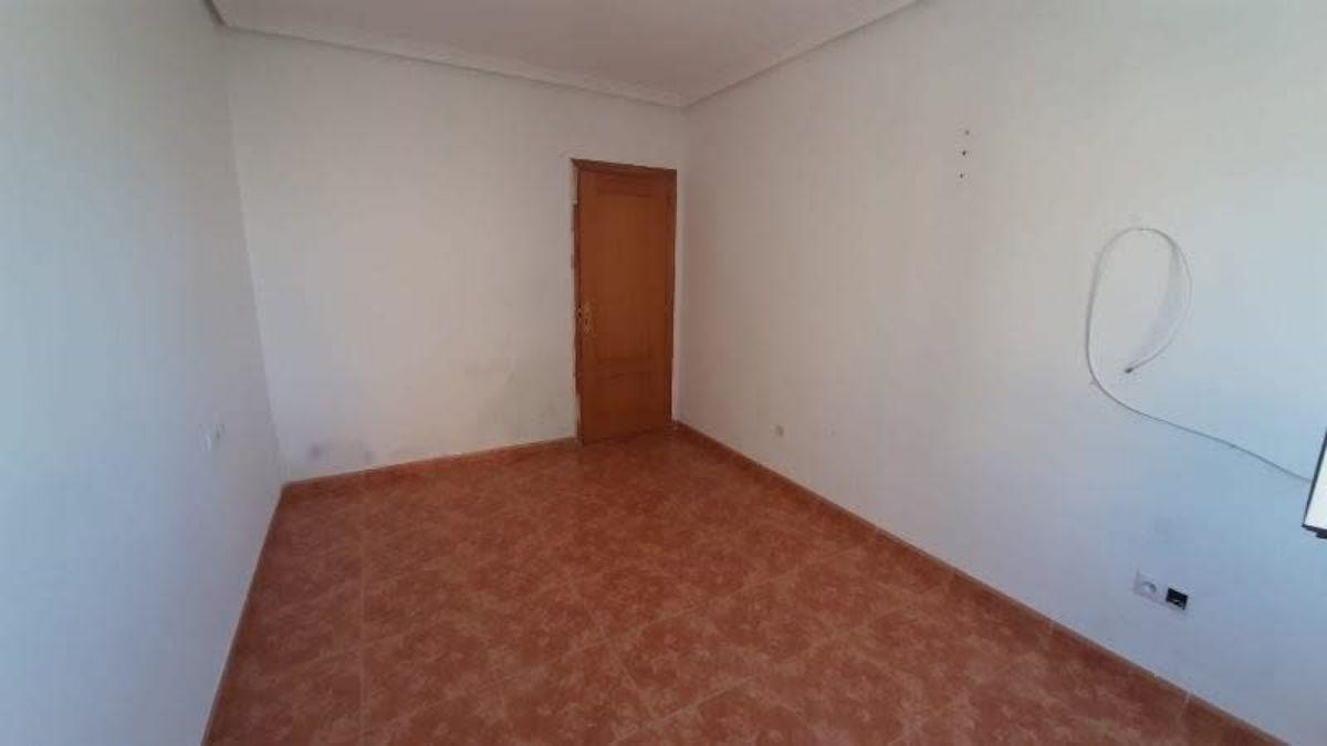 For sale of flat in Níjar