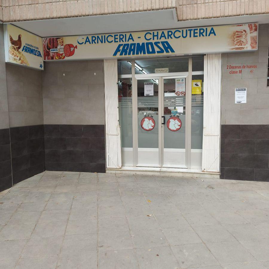 Venta de local comercial en Almería