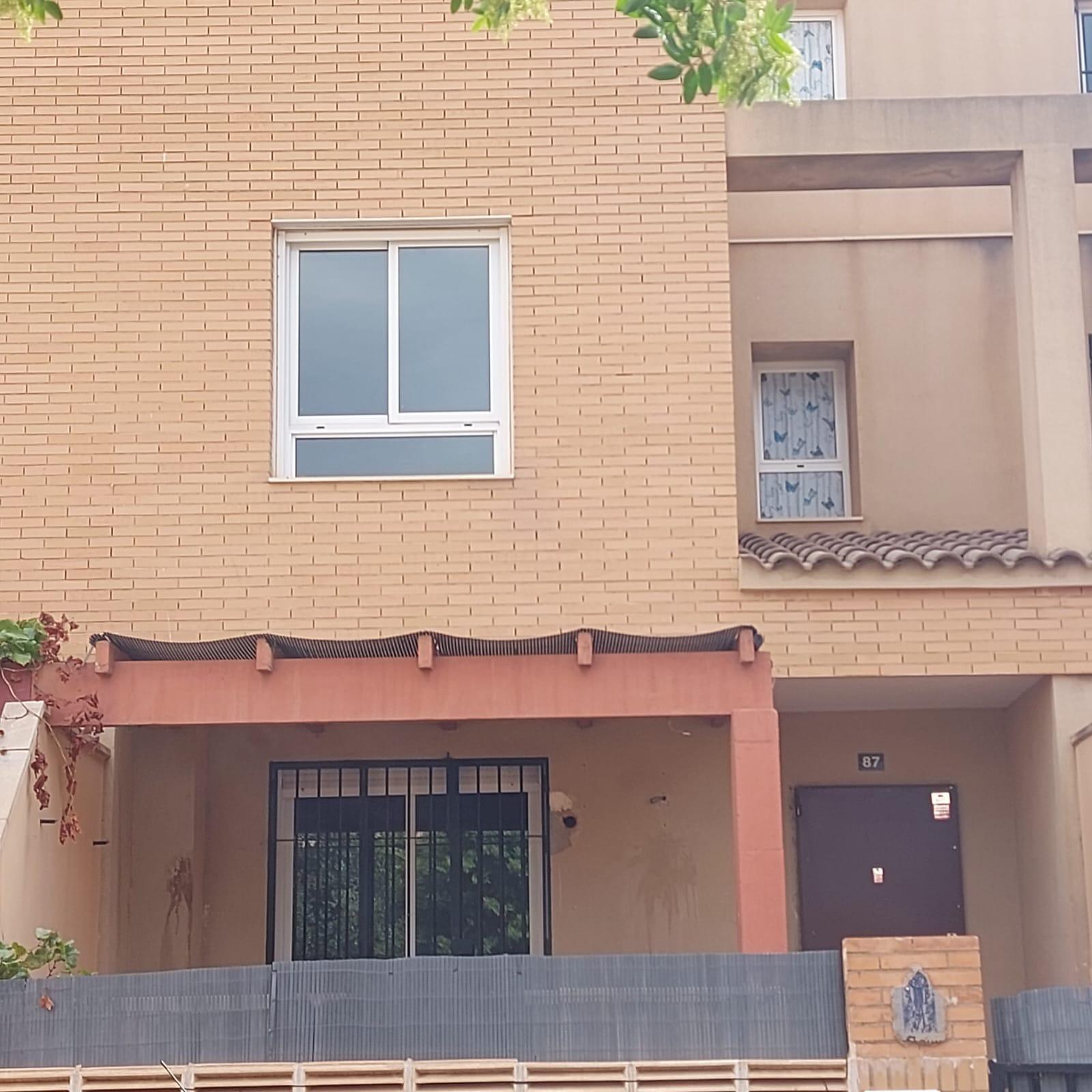 For sale of duplex in Huércal de Almería