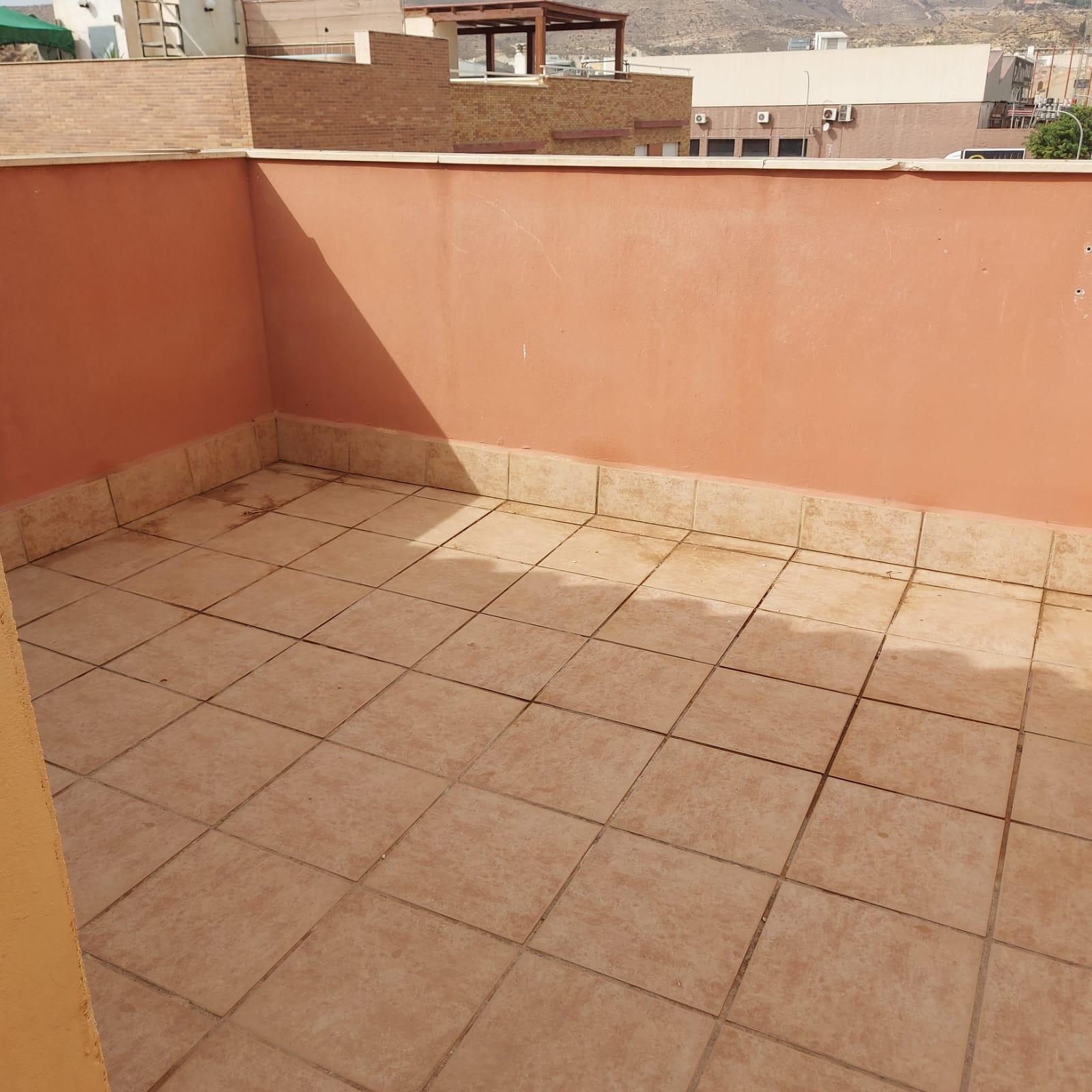 For sale of duplex in Huércal de Almería
