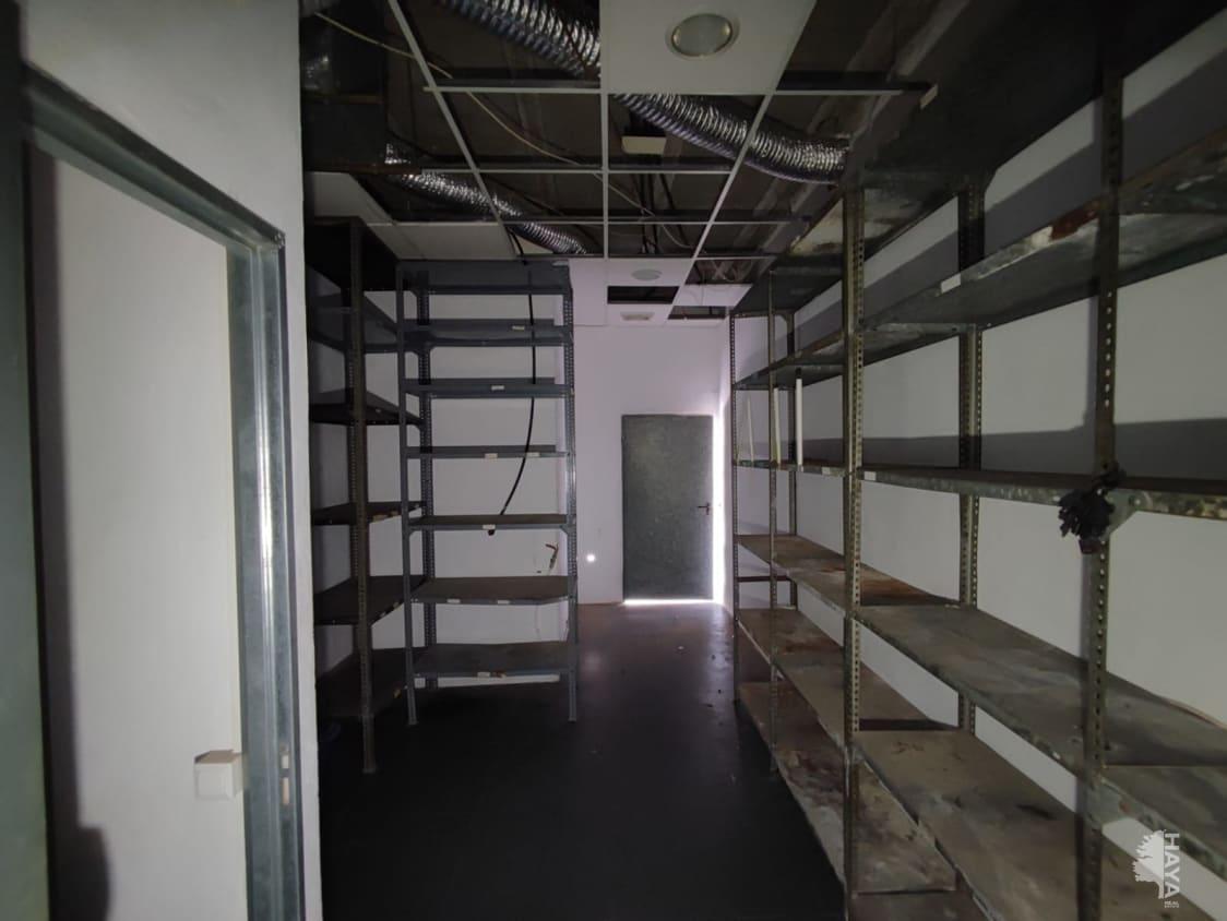 For sale of commercial in Almería