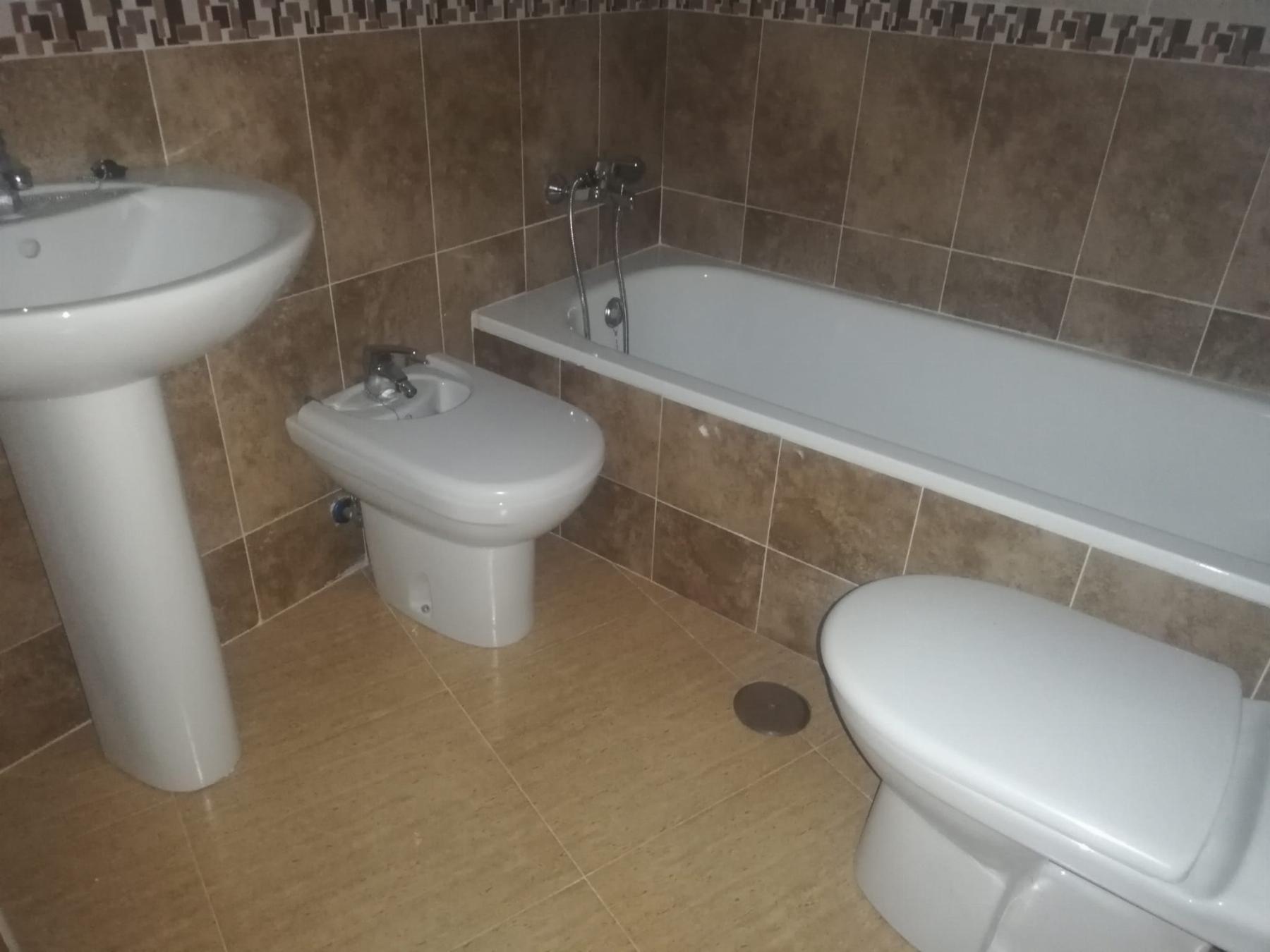 For sale of flat in Almería