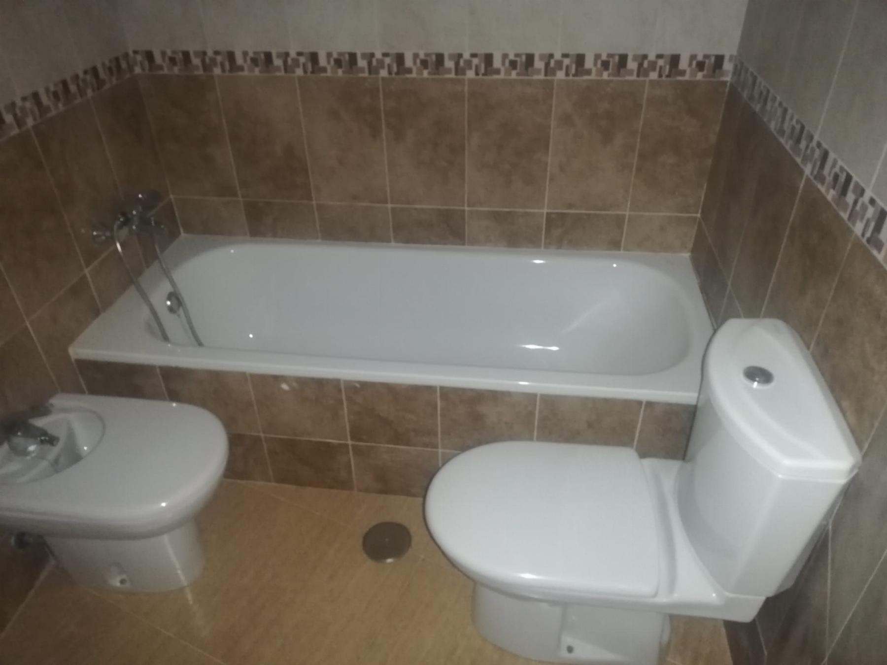 For sale of flat in Almería