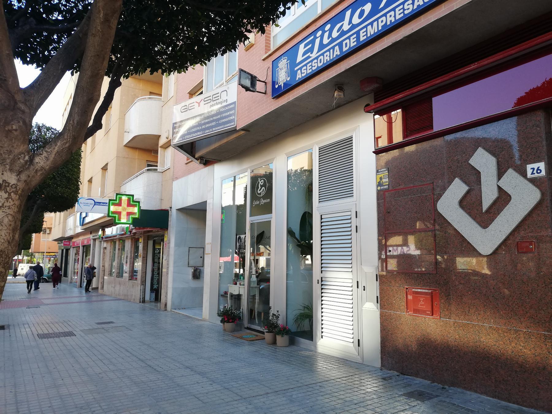 For sale of office in El Ejido
