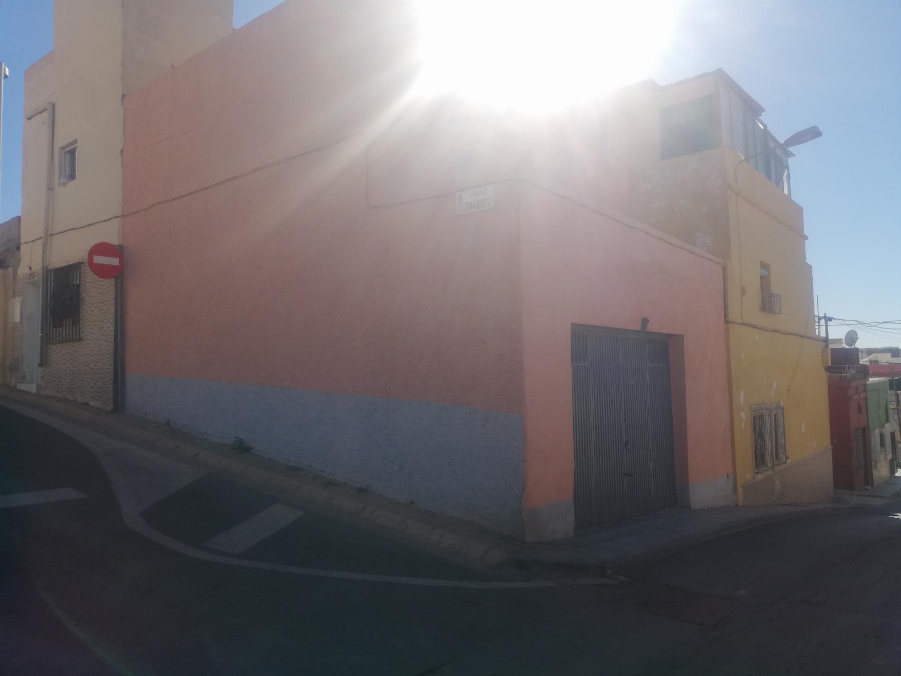 For sale of commercial in Almería