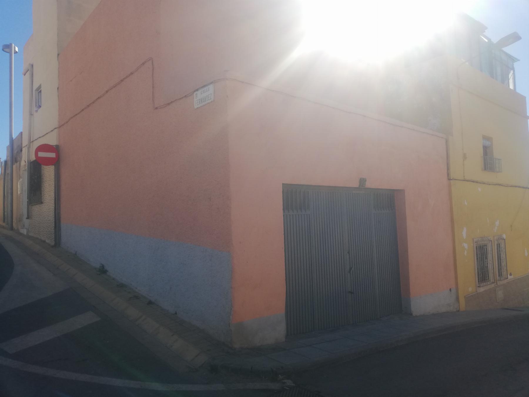 Venta de local comercial en Almería