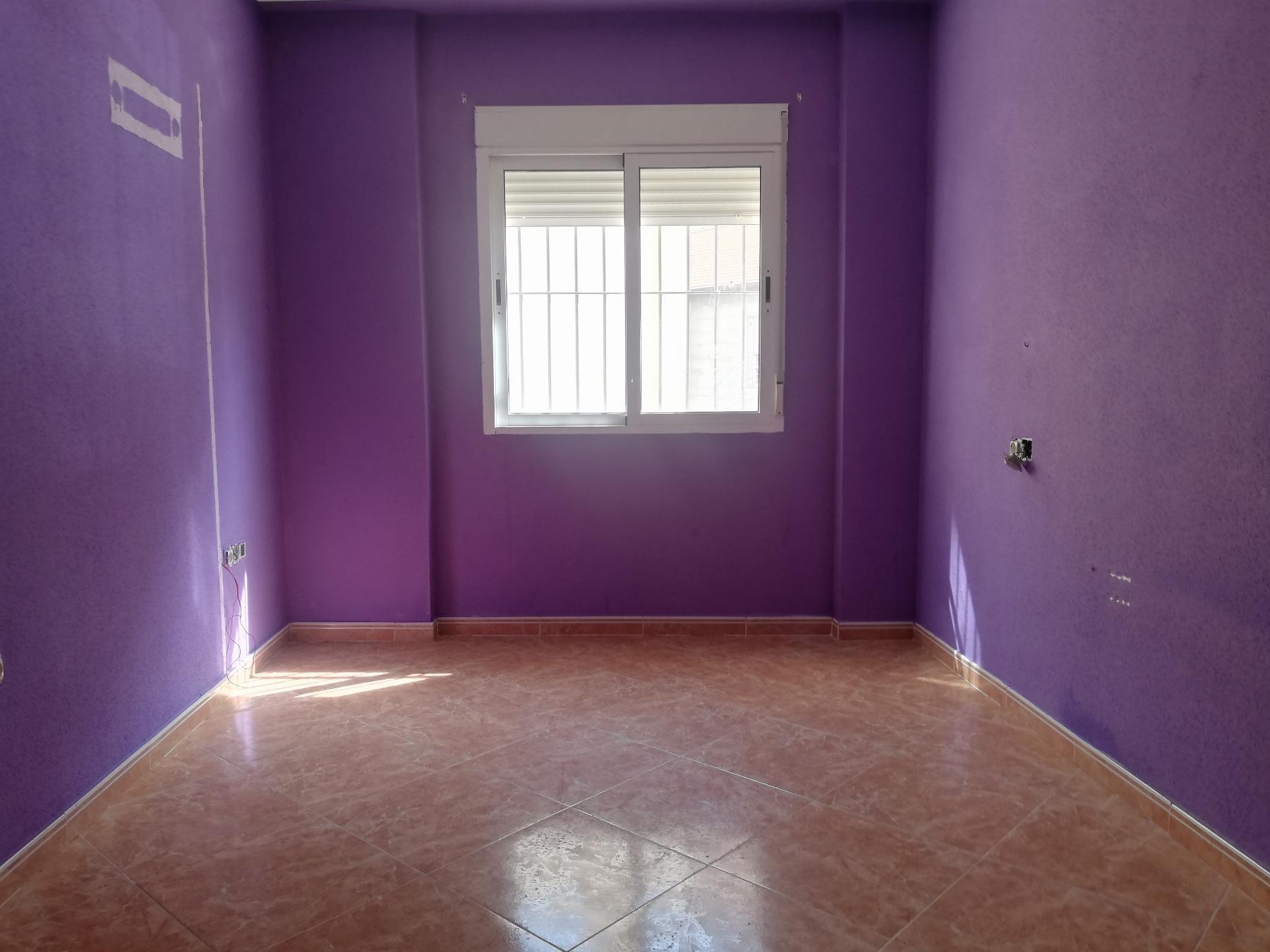 For sale of flat in Alhama de Almería