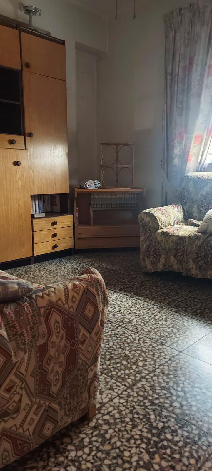 For sale of flat in Almería