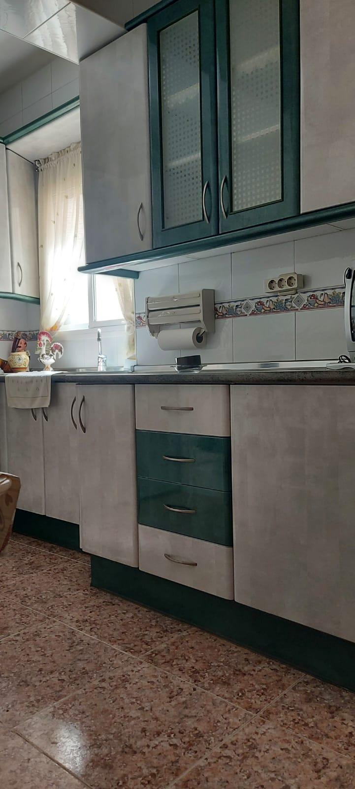 For sale of flat in Almería