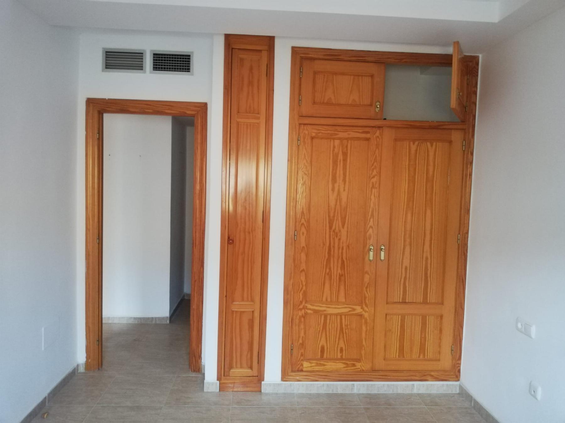 Venta de piso en Almería
