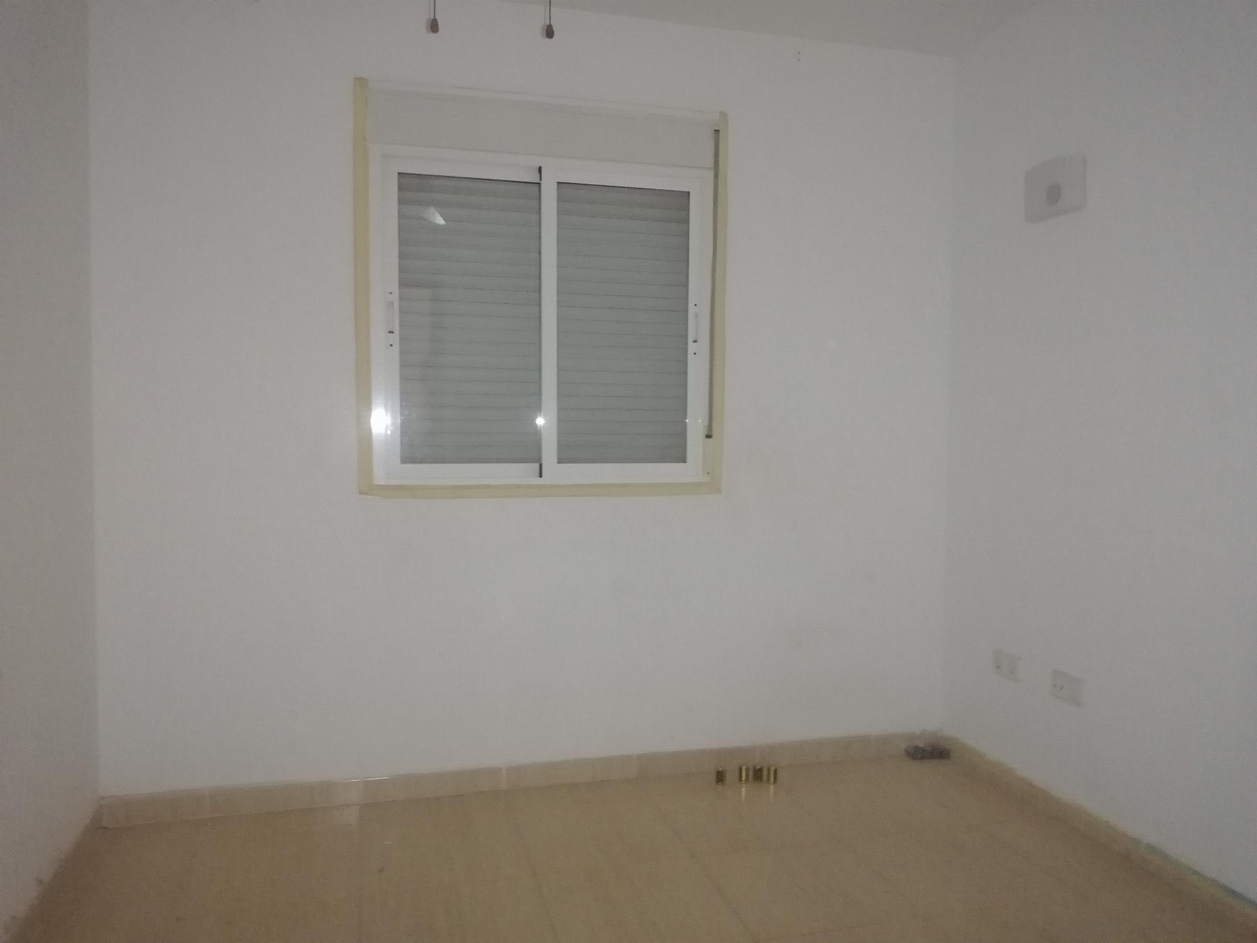For sale of flat in Gádor