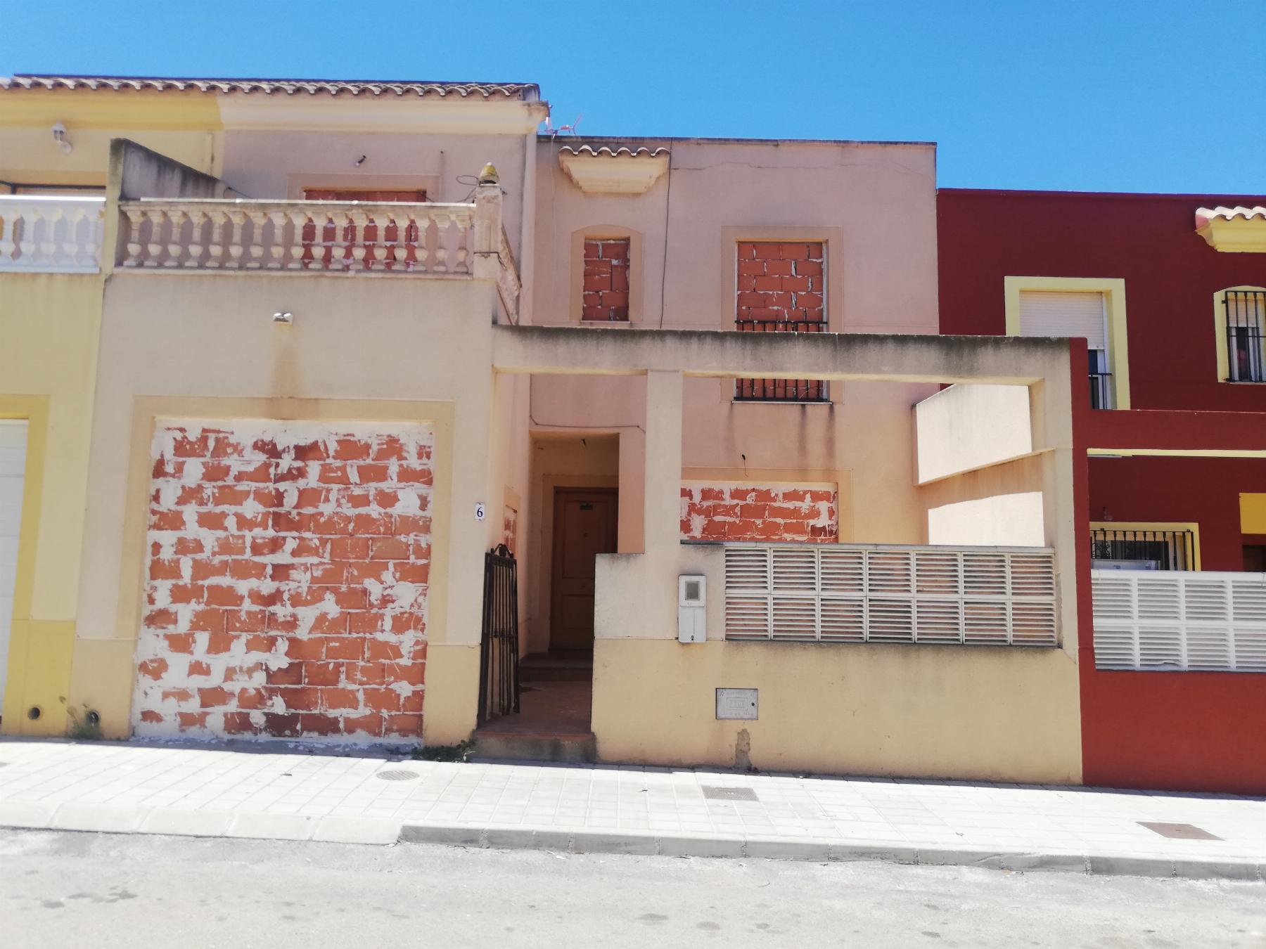 For sale of duplex in Níjar