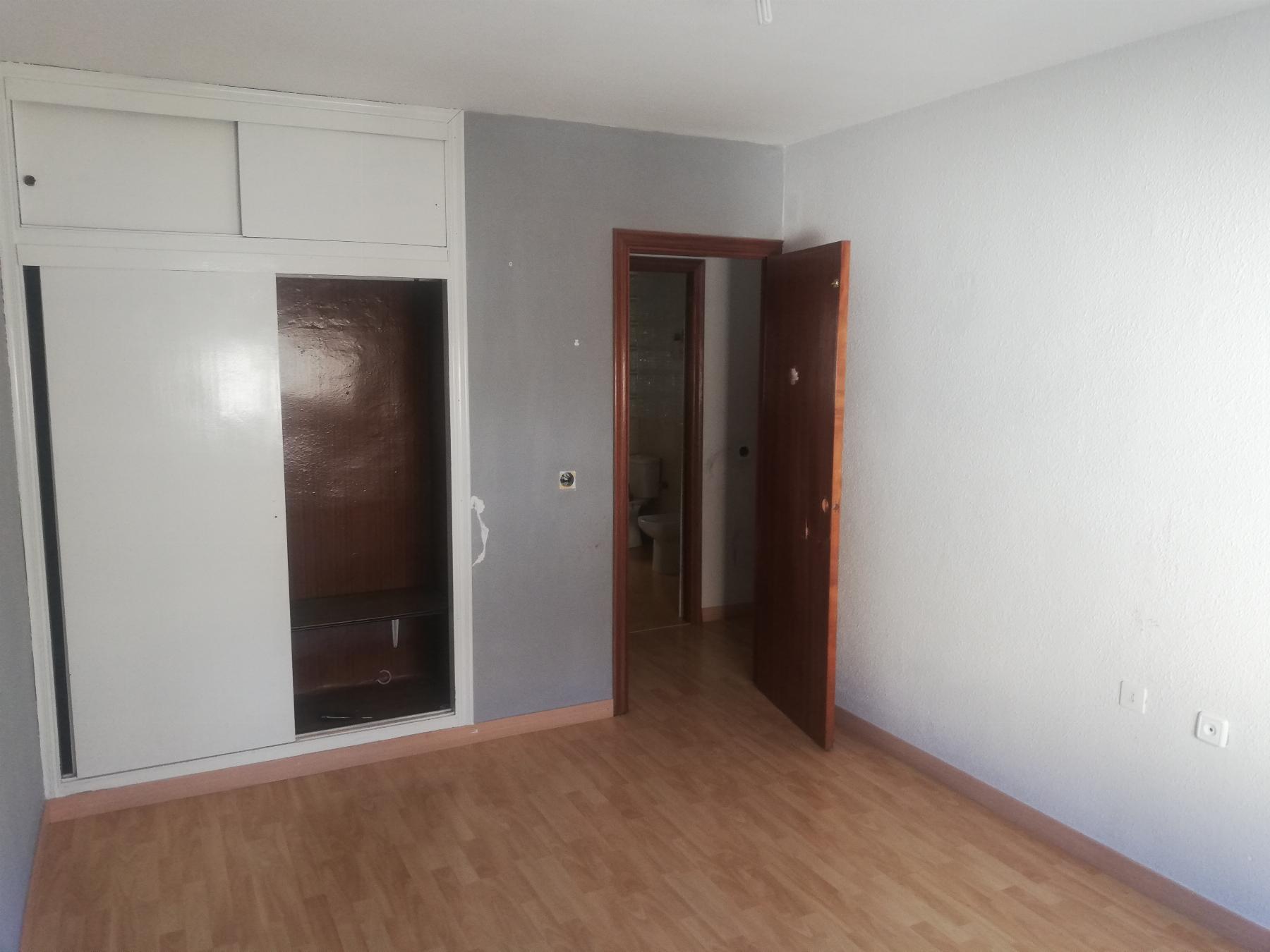 Venta de piso en Almería