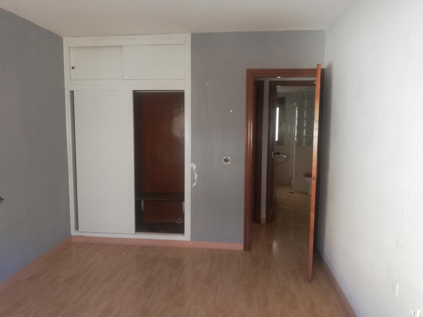 Venta de piso en Almería