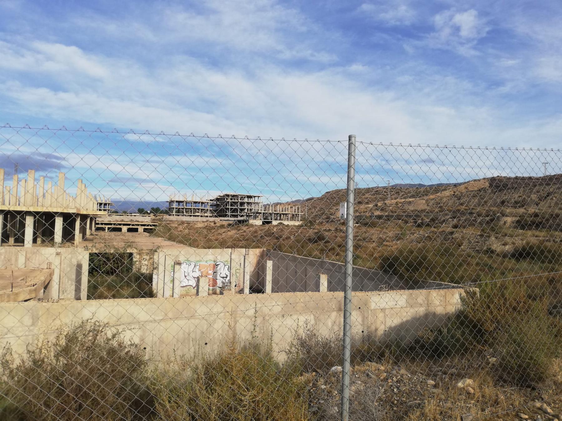 For sale of land in Viator