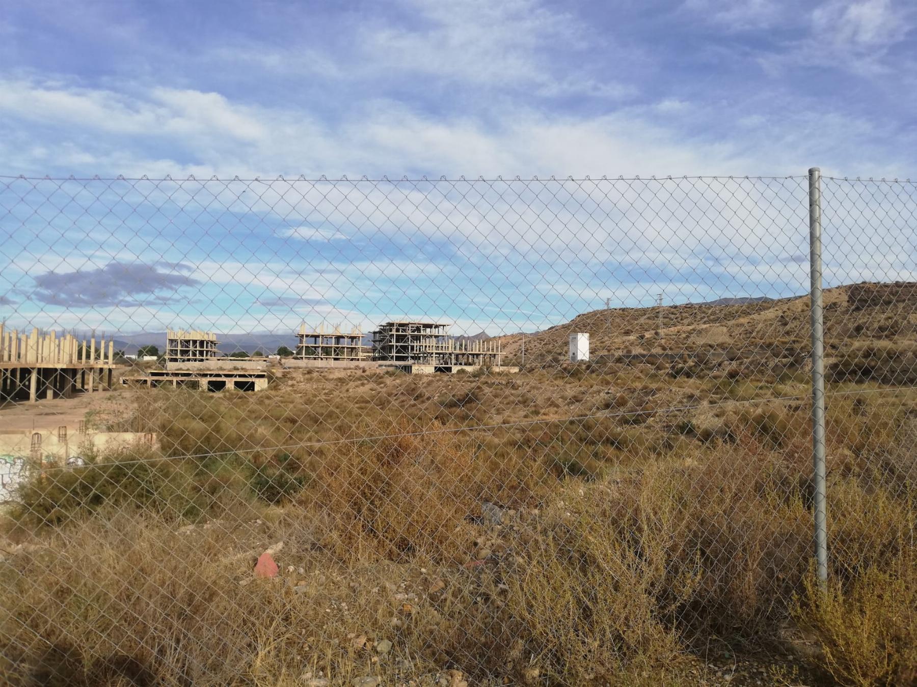 For sale of land in Viator
