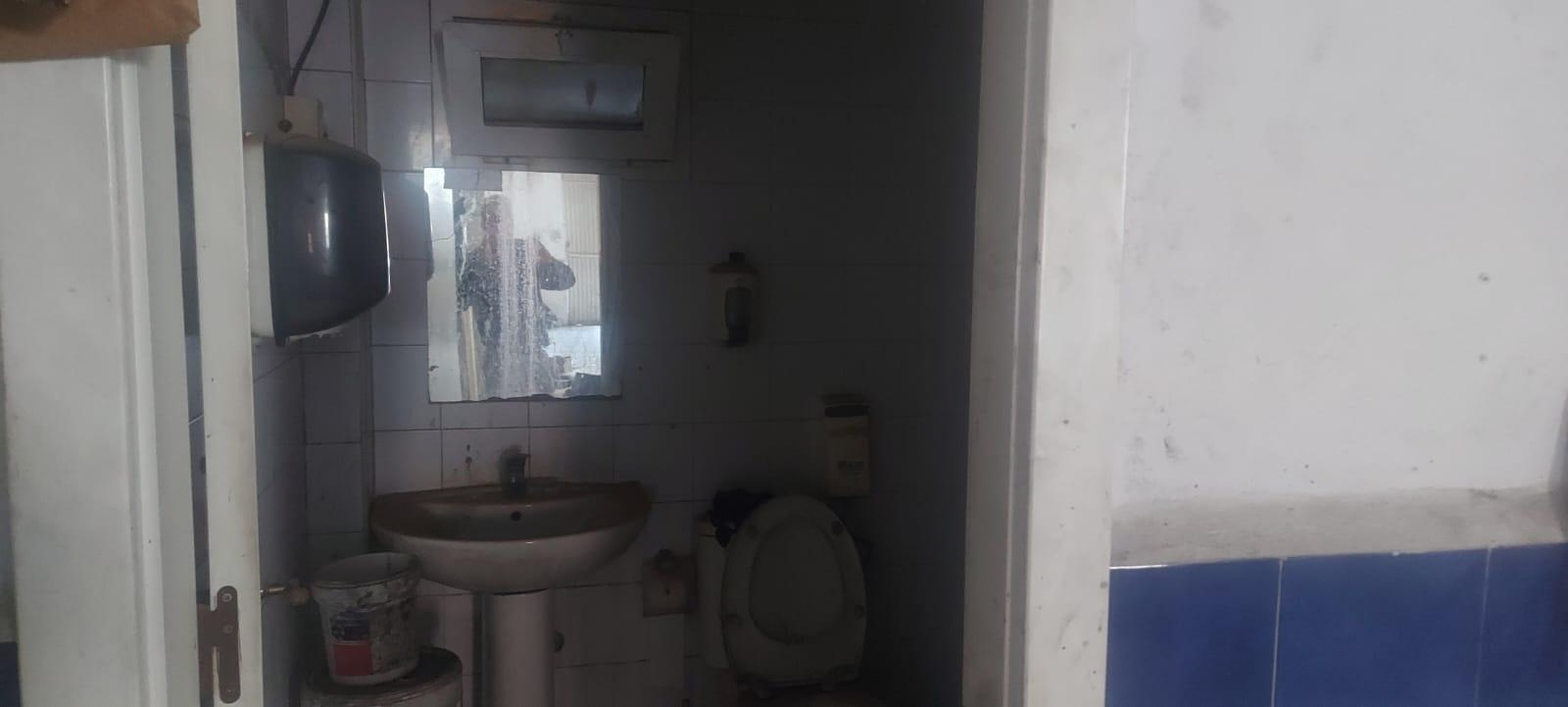 Venta de nave industrial en Huércal de Almería