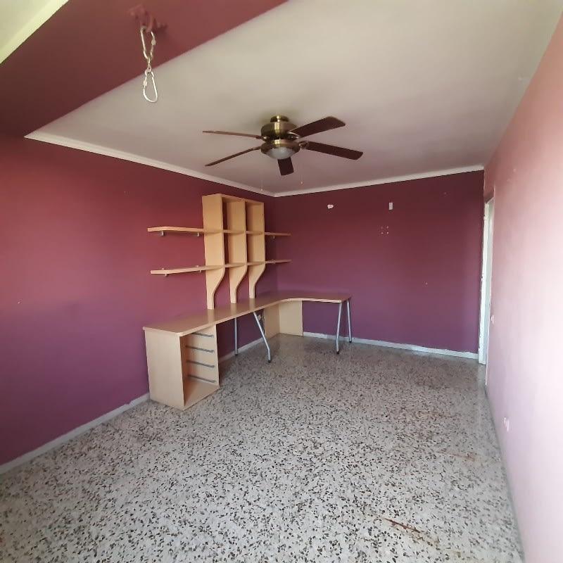 Venta de piso en Almería