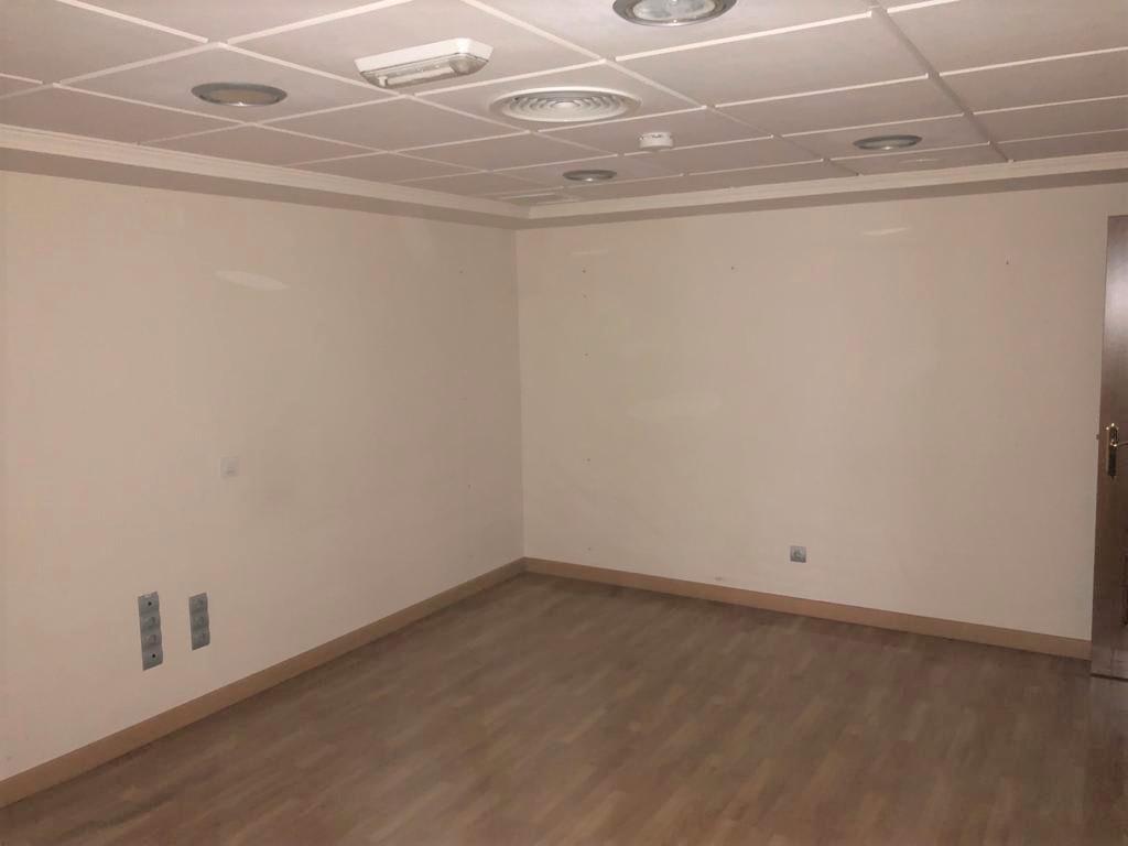 For sale of office in Almería