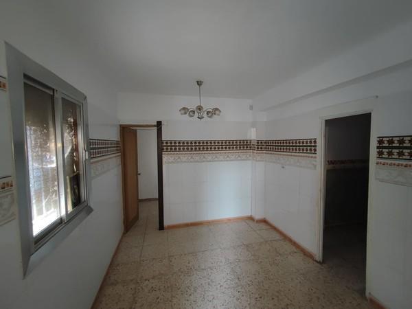 For sale of flat in Benahadux