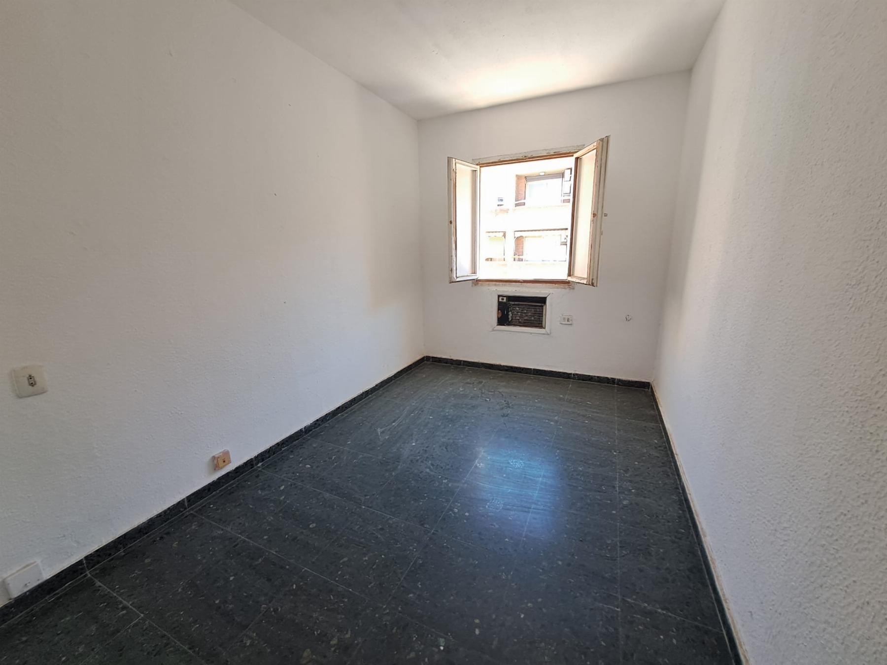 Venta de piso en Almería