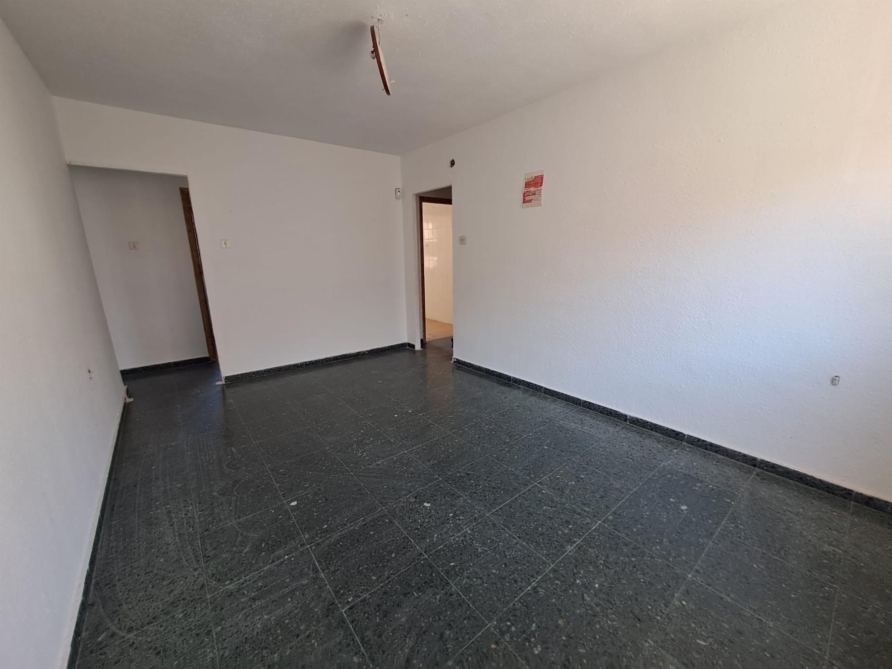 Venta de piso en Almería