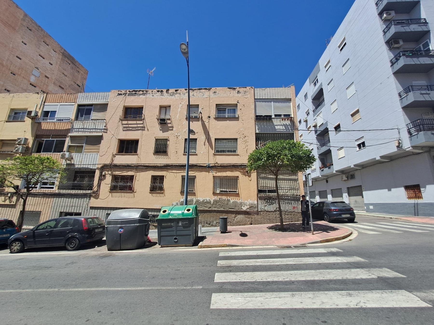 Venta de piso en Almería