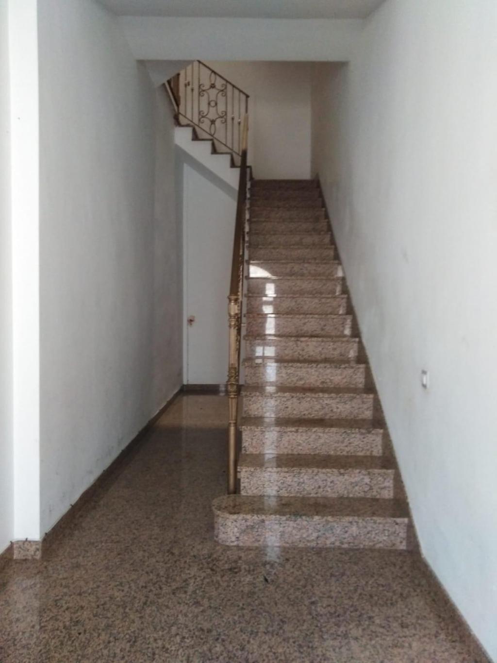 For sale of duplex in Roquetas de Mar