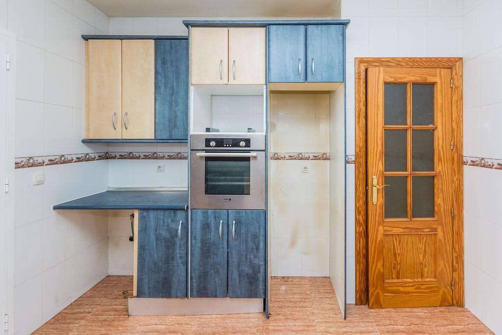 For sale of duplex in Roquetas de Mar