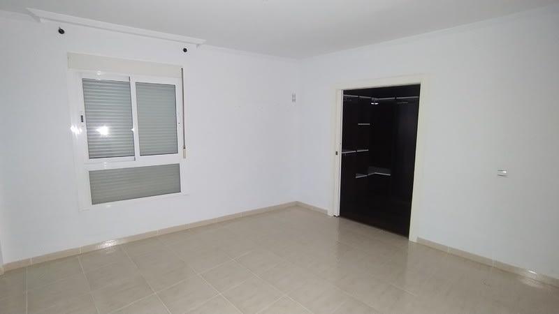 For sale of flat in Roquetas de Mar