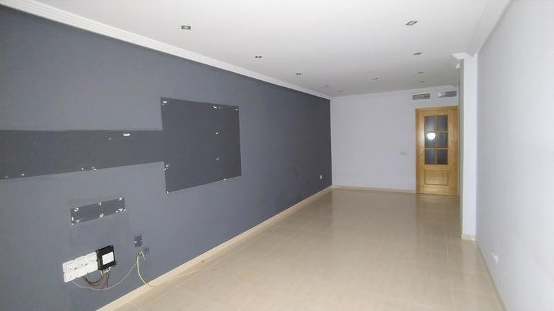 For sale of flat in Roquetas de Mar