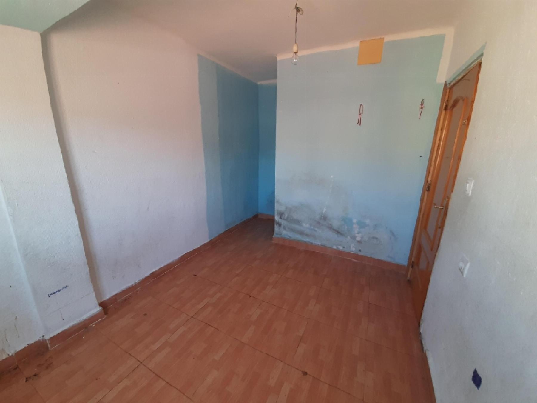 For sale of flat in Almería