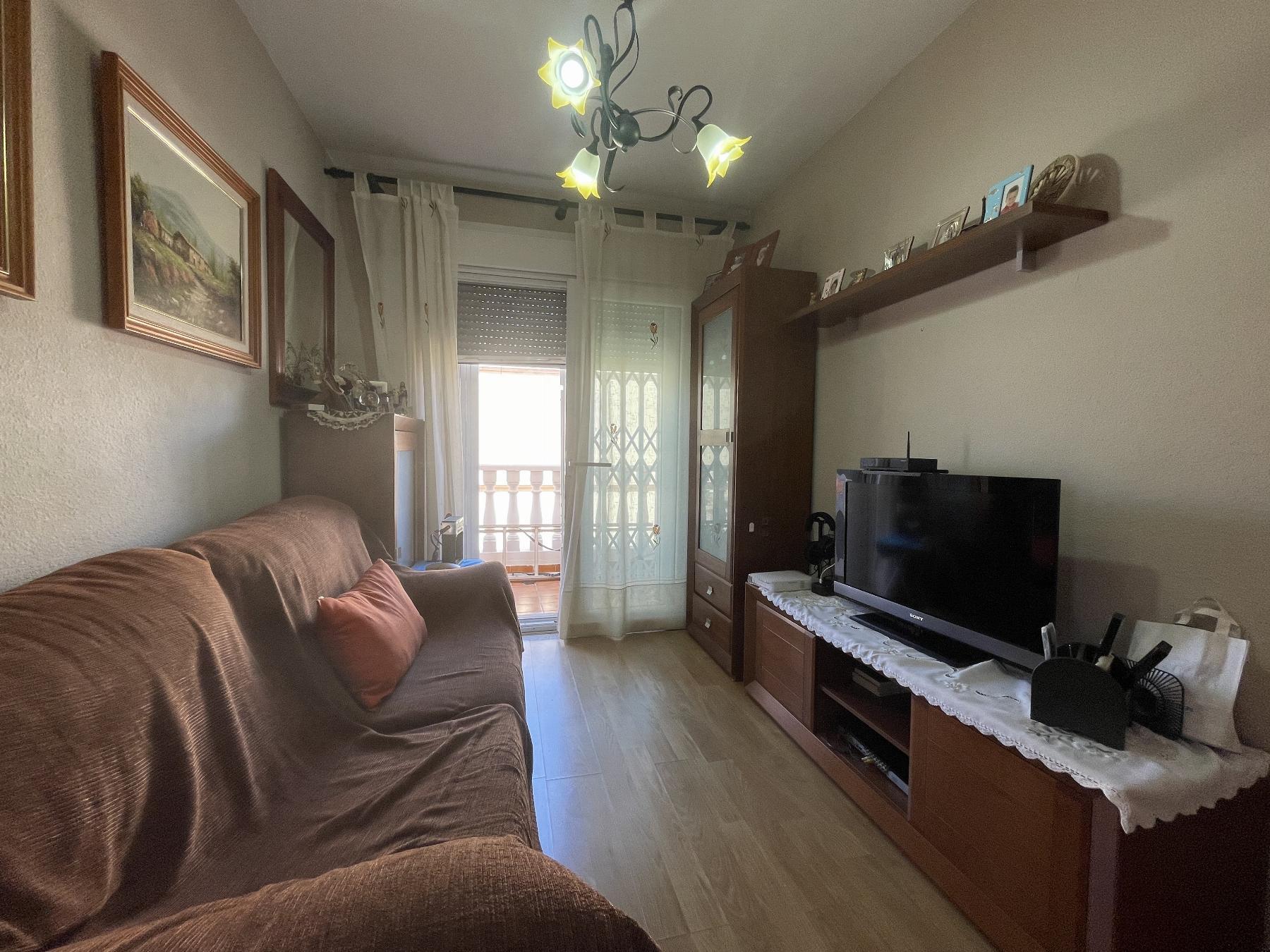 For sale of duplex in El Alquián