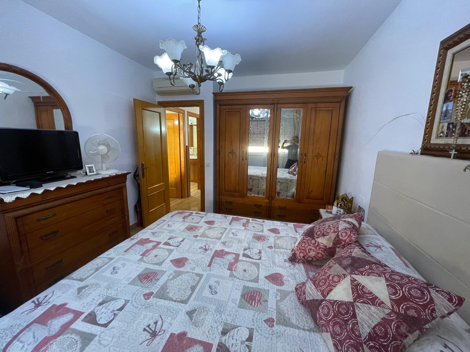 For sale of duplex in El Alquián